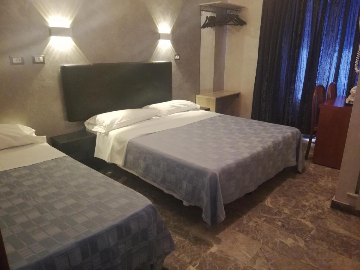 Guest Planet Hotel Rome Exterior photo